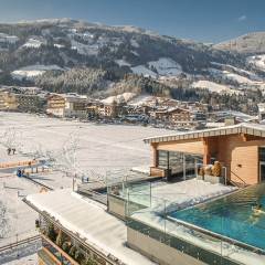 alpina Zillertal mit Skipiste
