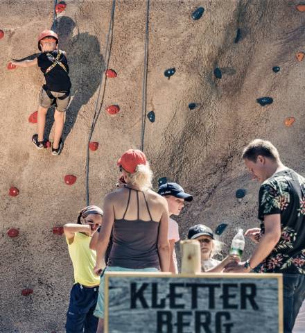 Kletterwand im freien