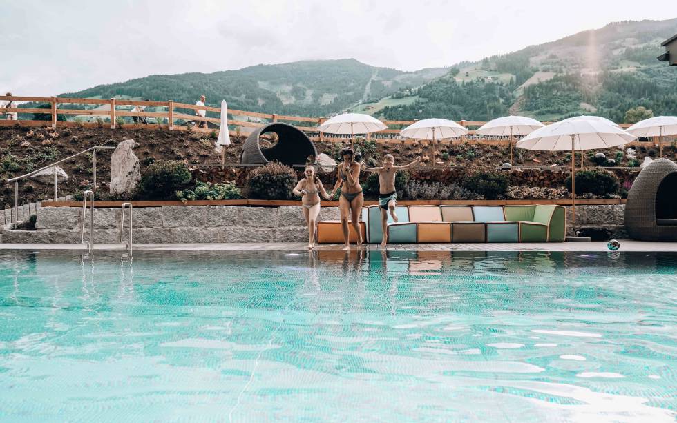Mia Alpina Pool